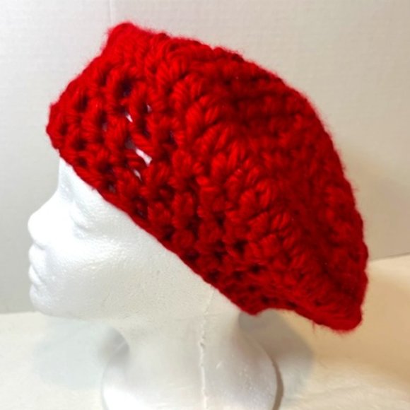 Handmade Red Beret Styled Crocheted Winter Cap Hat - Picture 1 of 6